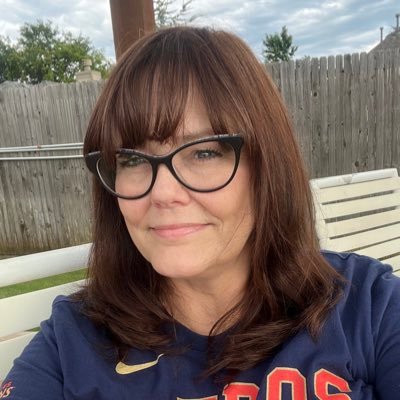 NanaKim812717's profile picture. 