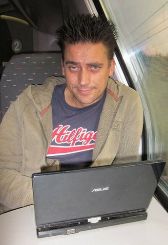 olvaar's profile picture. 