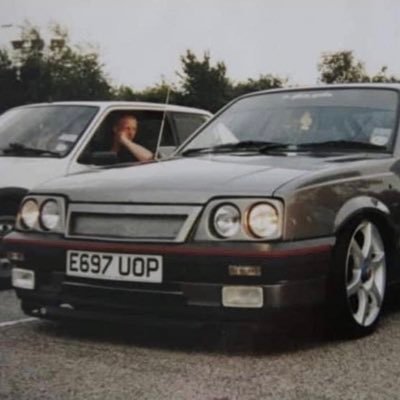 yacoob_2003's profile picture. 