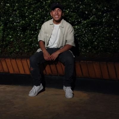 camiloyela8's profile picture. ...