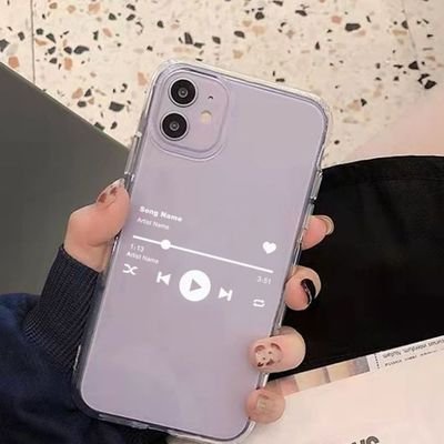 خــذيــتـنـيـ انــسـانـ فــيـ داخــلـهـ روحـ.
وخــلـيـتـنـيـ انــســانـ مــيـتـ وهــو حــي.✨