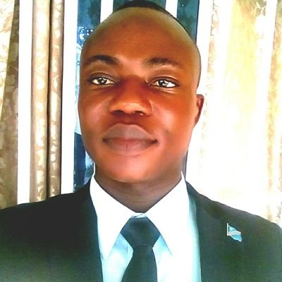 JURISTE DROIT PÉNAL ET CRIMINOLOGIE. COORDONNATEUR NATIONAL DES JEUNES D'ILEBO (A.S.I/ ASBL). ACTEUR POLITIQUE ET INITIATEUR ÉGALEMENT DE L'ASBL CITOYENS CONSC.