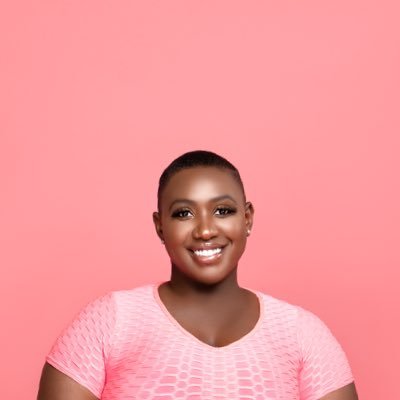BeryEducational's profile picture. High School AP✨📕📗📚📓                Boy mom of two •Wife 💙.                  Driven by English excellence and passion!