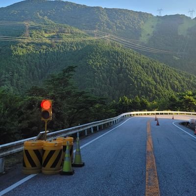 通信屋さんやったり電気屋さんやったり