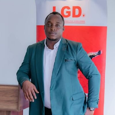 Père, époux, Analyste politique, acteur social, passionné de la RDC 🇨🇩