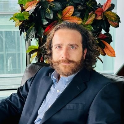_tugruleryilmaz's profile picture. Cumhuriyetçi,
kapsayıcı ve eşitliği sağlayan bir cumhuriyeti inşa etme özleminde.
Bunun için farklılıkların konuşulmasına önem veririm. ☮⚖