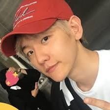 빨리 날 사랑해줘 💗
met baekhyun ☀️
EX9 👑
I love you 3000