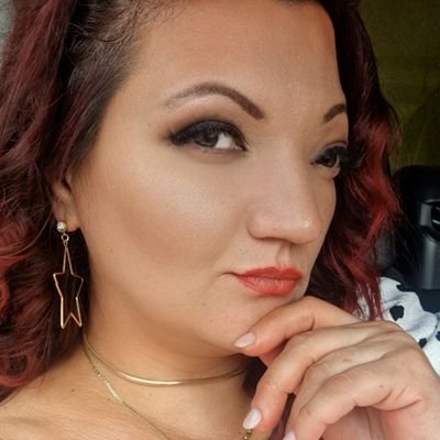 RoxanaC3112's profile picture. 