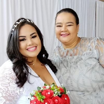 olá sou alessandra casada cinco Filhas amo Minha Vida Minha familia de São Tudo pra MIM