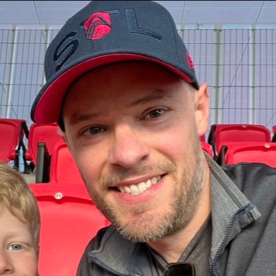 ZacRoy's profile picture. Communications for NYC nonprofits. STL sports fan.