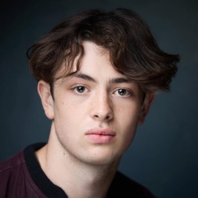 Actor 18- Also play rugby and work in a chip shop Rep’d by: Gemma @gls_talent.