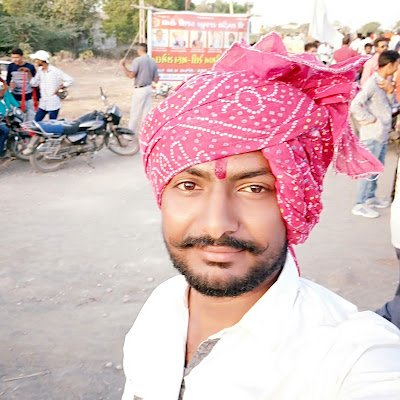 Surpalsinh1010's profile picture. 