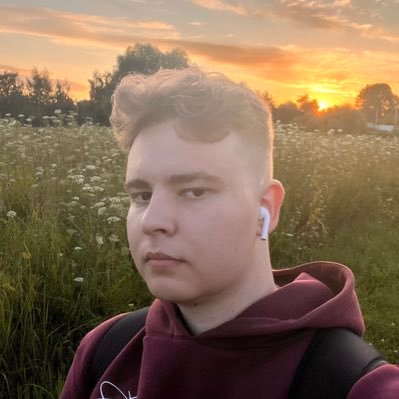 _eronoff's profile picture. Амбассадор Яндекса, SMM-специалист НИУ «МЭИ»