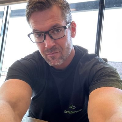 CamstraMic12803's profile picture. 