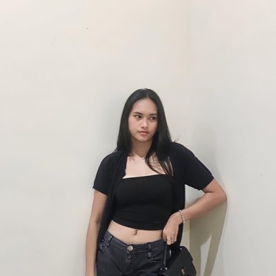 tamMIKAELAAA's profile picture. beh------