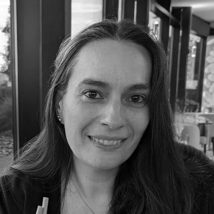 Amandine_HENRY_'s profile picture. On peut allumer des dizaines de bougies à partir d'une seule sans en abréger la vie. On ne diminue pas le bonheur en le partageant.