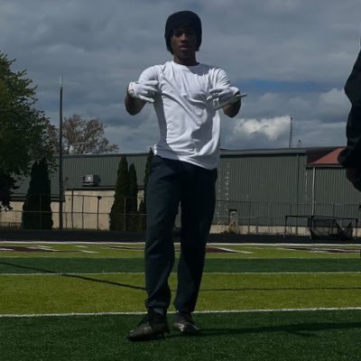 | Slot Receiver | HT:5’10 | WT:150lbs | GPA: 3.6 | 40 Time: 4.5 | Williams High | co2025 | email :jeremiahbuchanan71@gmail.com | Number:+1 (336) 554-3927 |