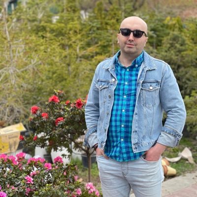 ataasri84's profile picture. 