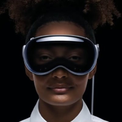 Mick_Geek's profile picture. Tech enthusiast || UX/UI Designer