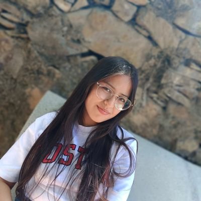 navyakhatri05's profile picture. 