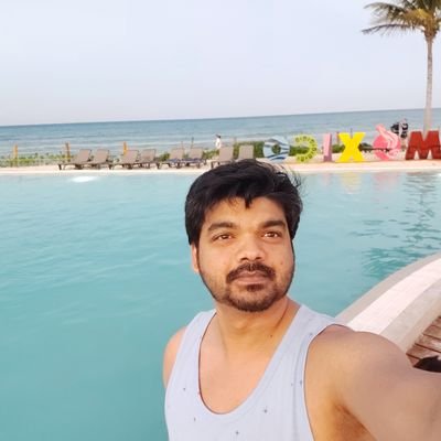 ubercool_pratik's profile picture. live, Love and Laugh.