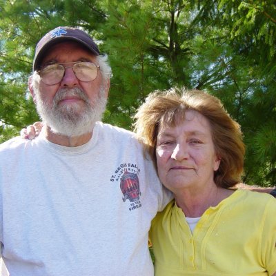 HubRay's profile picture. Firefighter ❄ EMT ❄ Finder of Truths 🕛 Dedicated to Waking People Up! #STOPTHEINSANITY