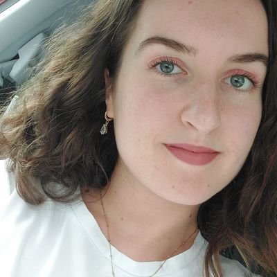 Floriane_depret's profile picture. D3 Lille 🩺~ 24 ~ 🌈 ~ ♓