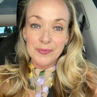 Julianne Wurm (@juliannewurm) 's Twitter Profile