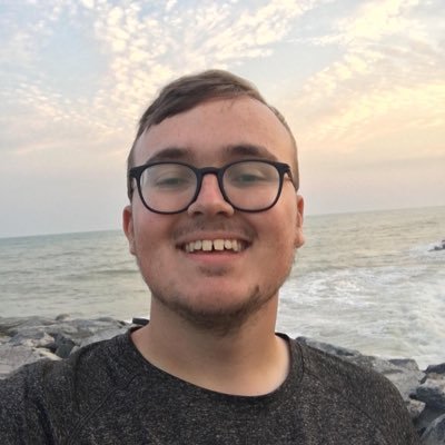 24|NUFC ST Holder|Referee Observer|Law graduate Uni of Hull