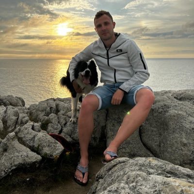 nikoinez22's profile picture. 