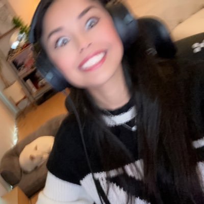 hihi:) I’m a streamer on YouTube! Co-Owner of @100thieves Global Ambassador for @gymshark contact: valkyrae@rangemp.com