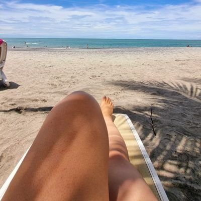 Nada q decir, hacer o sentir.... solo VIVIR 😍! Deja q el destino haga lo suyo 😉