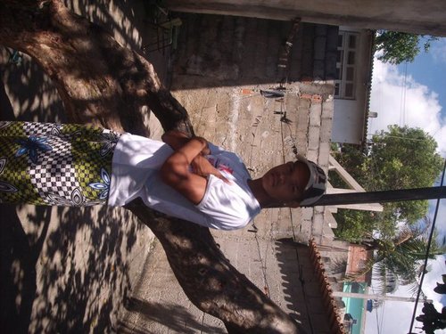 paulorica1's profile picture. Olhe para mim e veja seu amigo mas nao taca pedra pois nao so do bem valeu.