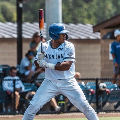 Isaiah Domey Profile