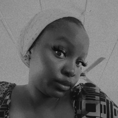 🌹Happy Child
❤Makeup Lover
👑14th November
💙BlueLover
💙Chelsea FC
😜Good Vibes Only
#TeamStarboy🤴