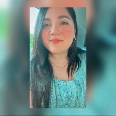 claugmzr's profile picture. Luminous and wild ✨