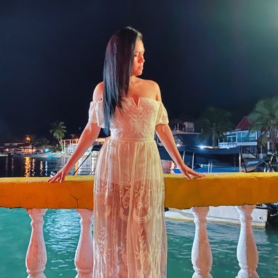 liseyka72's profile picture. Dios el centro de mi vida♡mi razón de vivir, profesional y esforzada