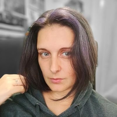 Vicky B Profile