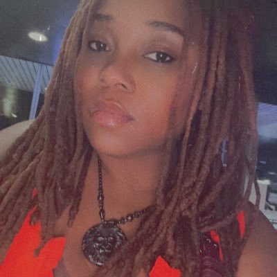 Mellahmemore's profile picture. Releasing anything that poses a threat to my wellness… in any and every since of the word ✨