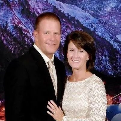 Follower of Christ, Married to Pam, Father of 5, Dorman HS PE Teacher and Head Baseball Coach.  Luke 9:23-25.