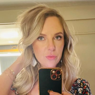 powpackmom's profile picture. Mom/ Wife/ Grandma/ Surgery