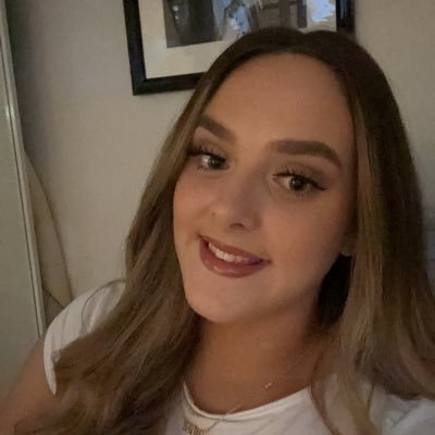 jenabrownnn's profile picture. :)