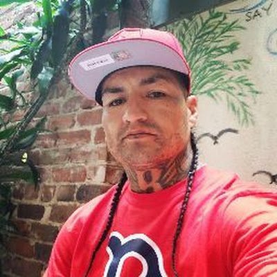 nunobond097's profile picture. Married and happy