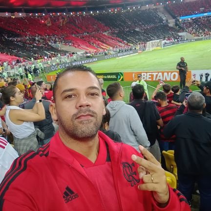 TRICAMPEÃO  DA LIBERTADORES!
OCTA CAMPEÃO BRASILEIRO!!
TETRA DA COPA DO BRASIL !!!
Praia de Mauá - Magé/RJ. 
Flamengo e meu filho,  amores eternos!!❤️⚫🔴