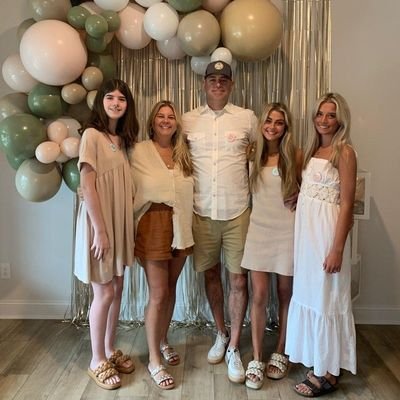 Husband to Dara, Father to Reece, Rylie, and Harper, Head Coach of the 2021 State Champion Girl's Golf Team at Creekview, Head Flag Football Coach, Blessed!