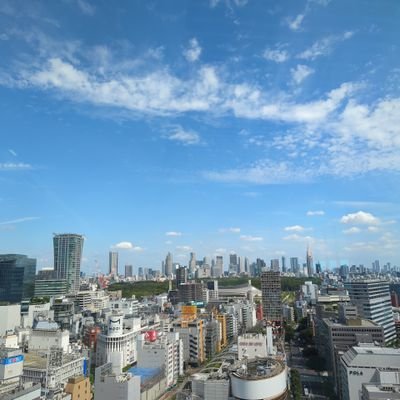 こんにちは!
東京で自分も現役のエンジニアとして仕事をしながら会社を経営しているものです!ここではIT業界についてのことや、転職相談などをプロのエンジニア目線で色々と発信していきます!
よろしくお願いします!