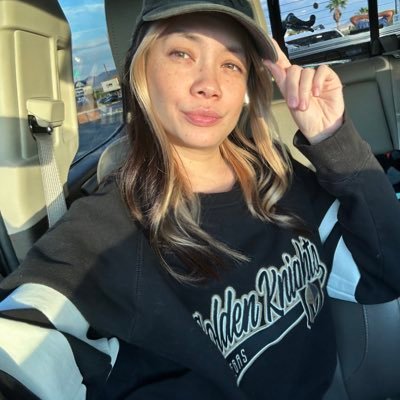 youanoemie's profile picture. 