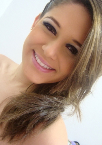 'Não existe nada de completamente errado no mundo, mesmo um relógio parado, consegue estar certo duas vezes por dia.' Paulo Coelho