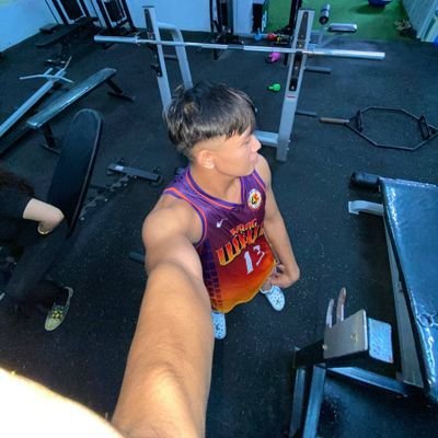 ConchasLarence's profile picture. STAY HUMBLE 🙌