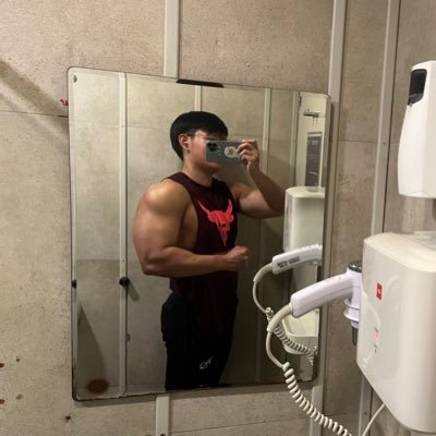 ryannnntannnn's profile picture. hi